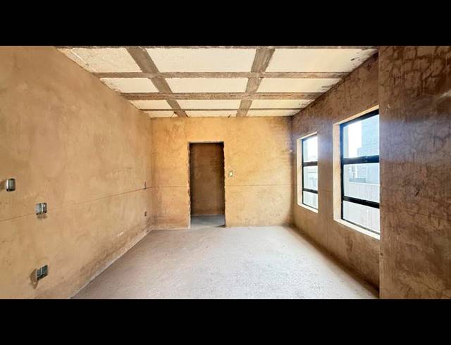 4 BEDROOM HOUSE FOR SALE IN GOLDEN FIELDS ESTATE